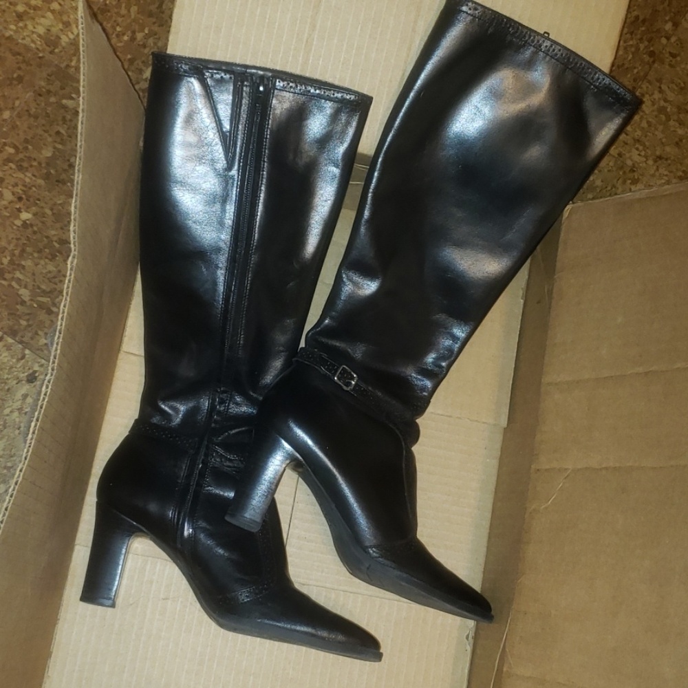 GUC Genuine Leather Boots
